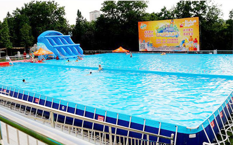 piscina de armação inflável